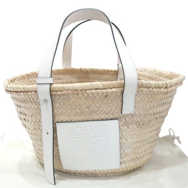 s2407 06 504836mk 09 Loewe Basket Bag Medium Natural White