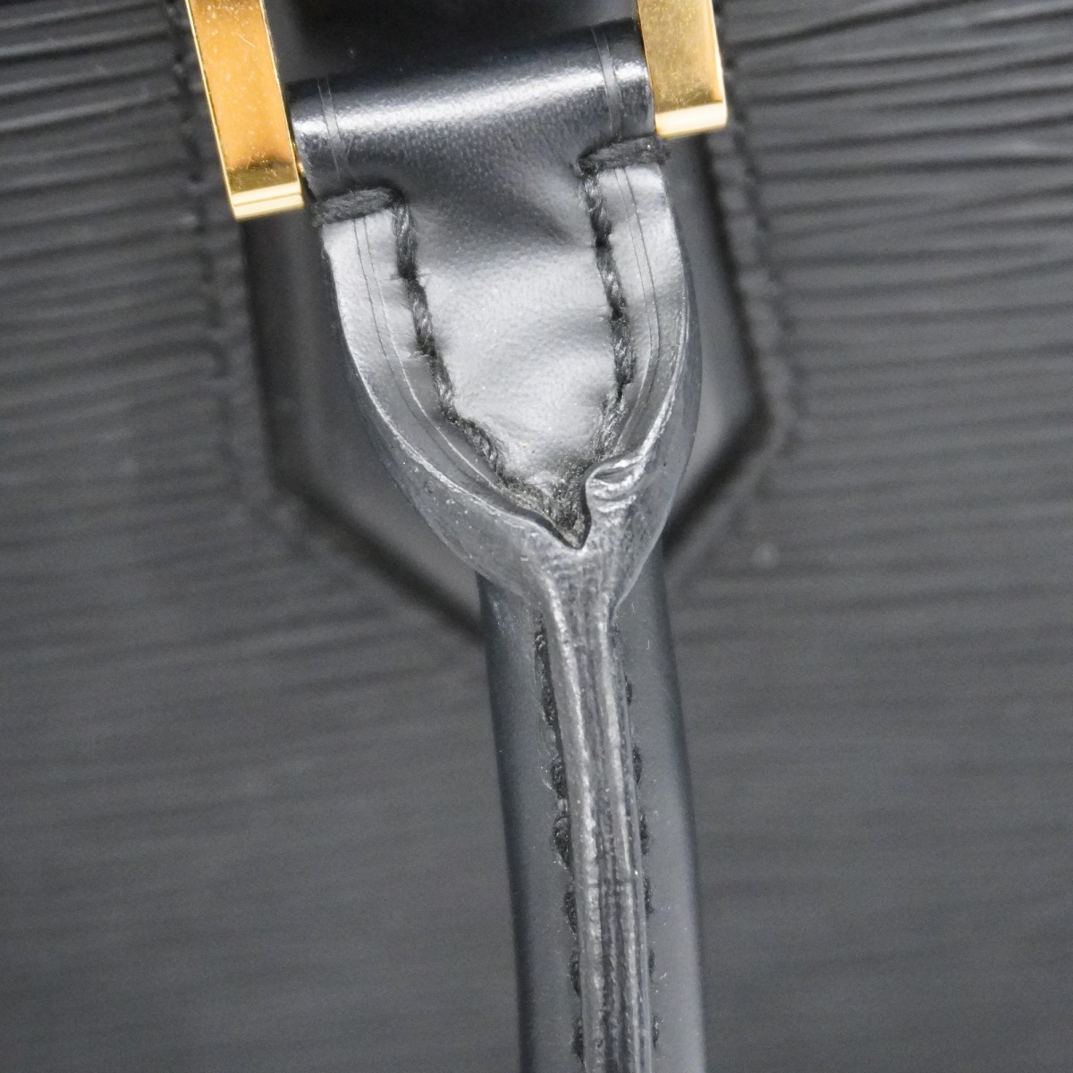 Louis Vuitton Handbag Epi Jasmine Black - Image 12