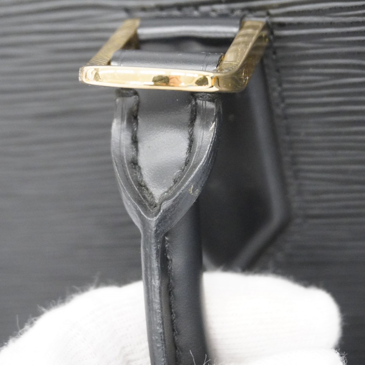 Louis Vuitton Handbag Epi Jasmine Black - Image 6