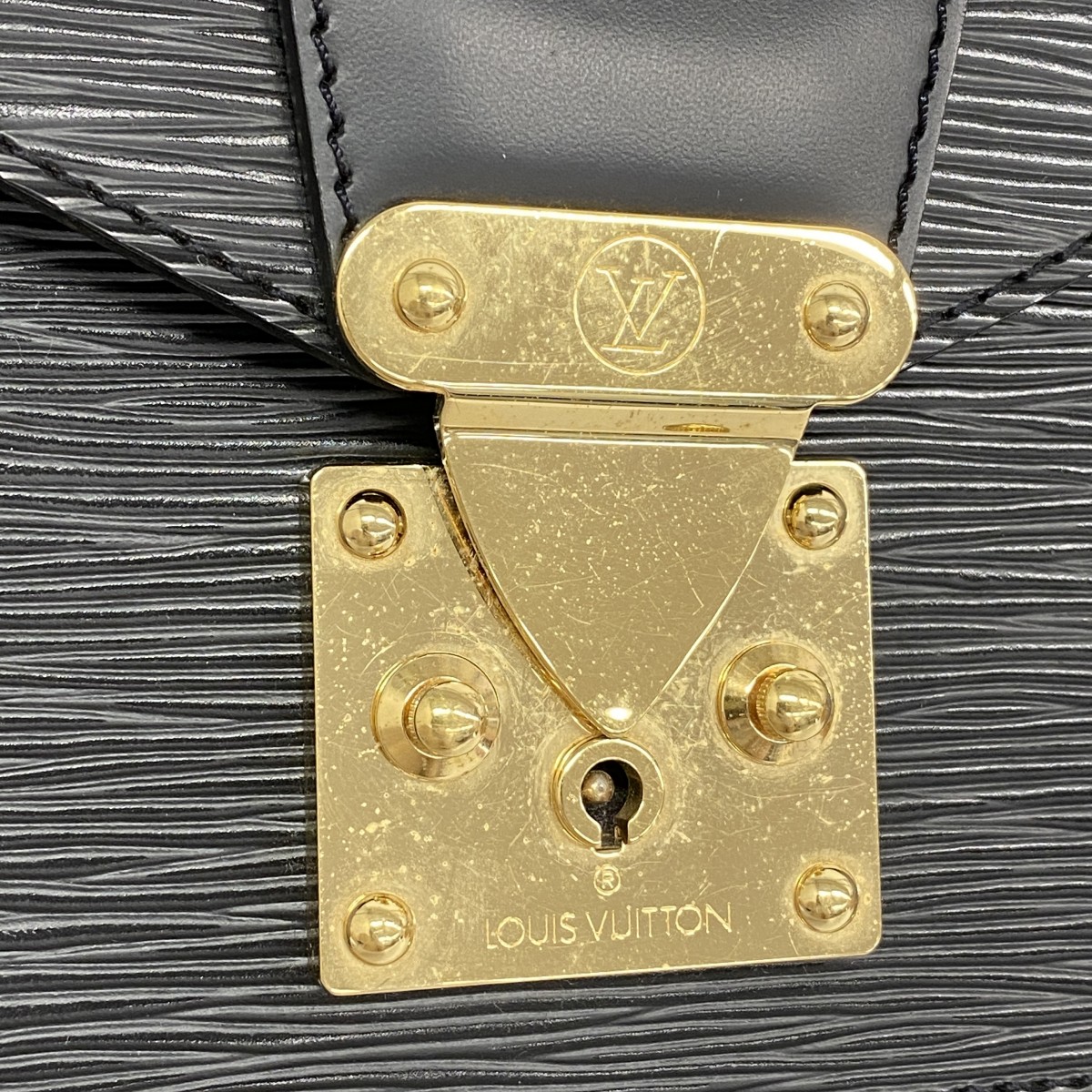 Louis Vuitton Epi Monceau Handbag Black - Image 6