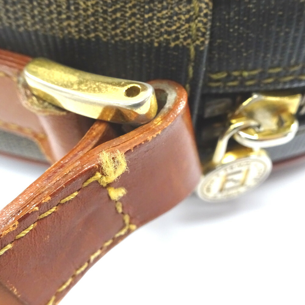 Fendi Pecan Style Shoulder Bag Khaki - Image 8