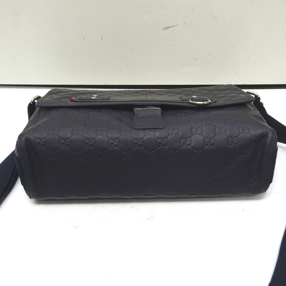 Gucci Guccissima Crossbody Messenger Bag Black - Image 3