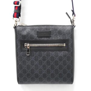 Gucci GG Supreme Messenger Shoulder Bag Black