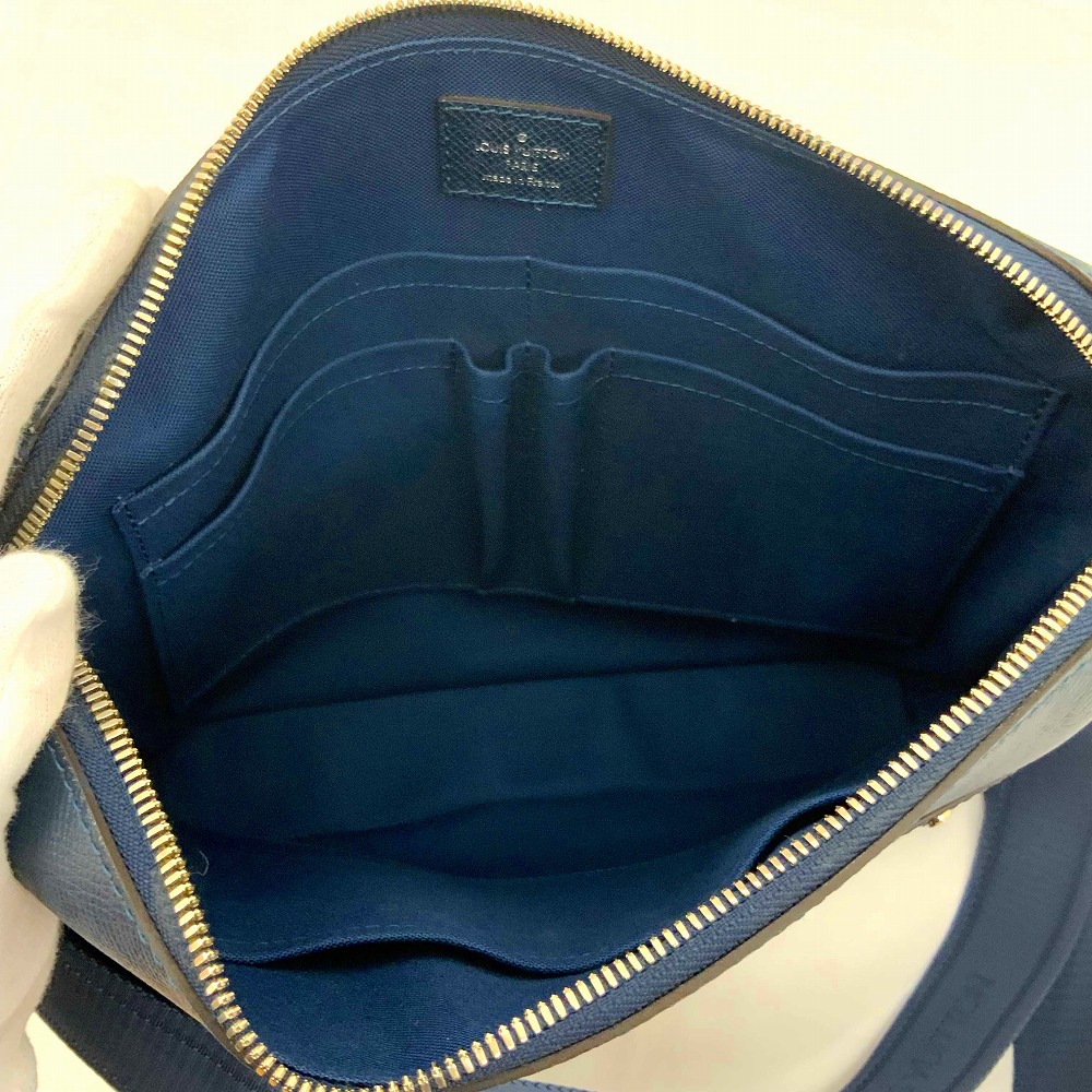 Louis Vuitton Glico Messenger PM Shoulder Bag Taiga Ocean Blue - Image 9