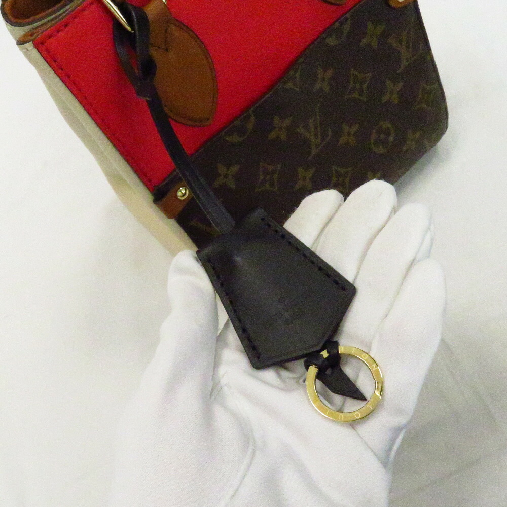 Louis Vuitton Fold Tote PM Monogram Crème Noir - Image 11