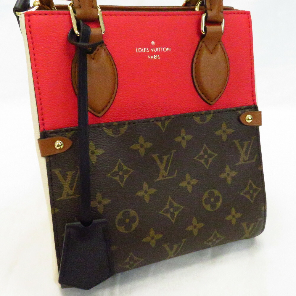 Louis Vuitton Fold Tote PM Monogram Crème Noir - Image 3
