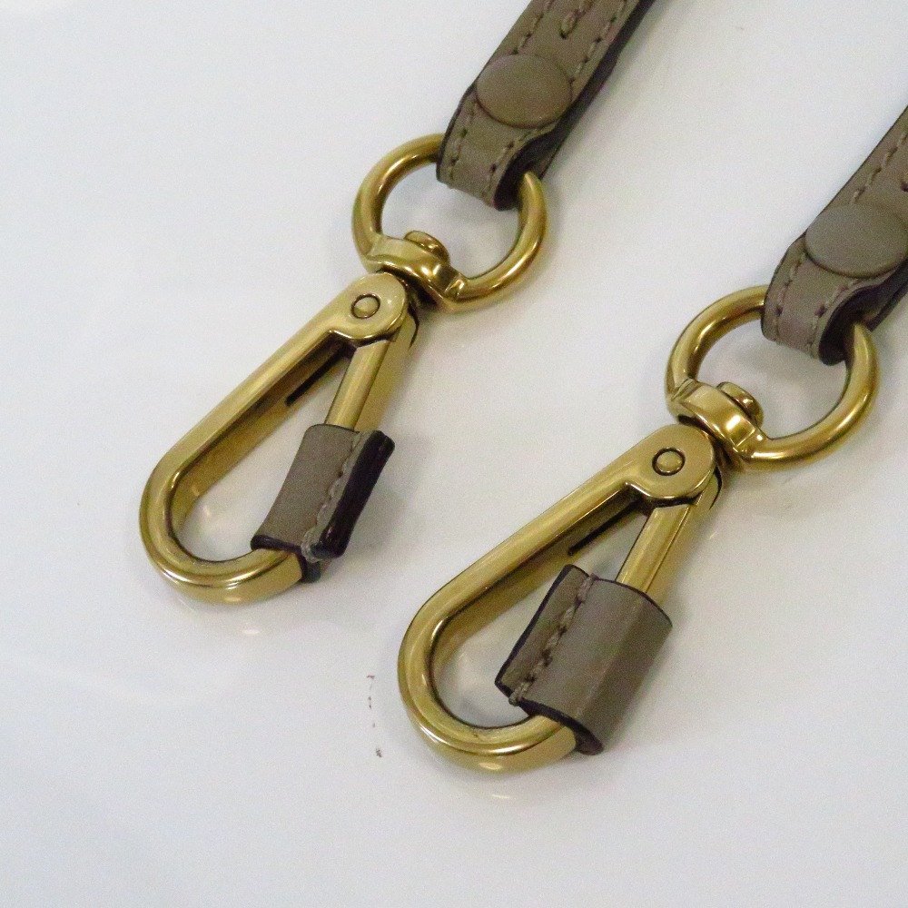 Chloe Shoulder Bag Nile Small Bracelet Bag Leather Black - Image 15