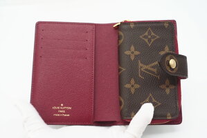 LOUIS VUITTON Bifold wallet Portefeuille Juliet Fuchsia - Image 8